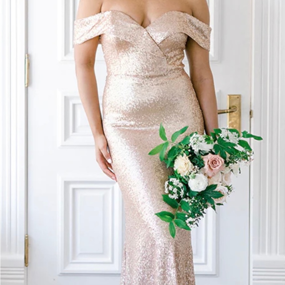 Sequined dress rose gold